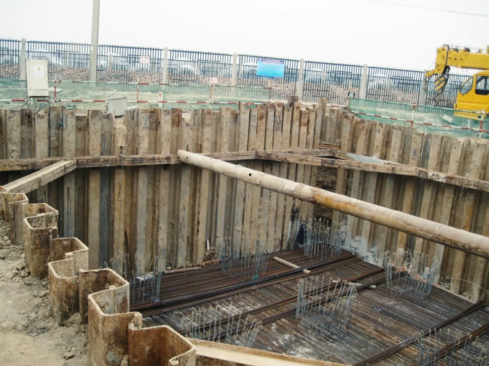 青岛建筑基础施工中基坑（基槽）有哪些支护方式？